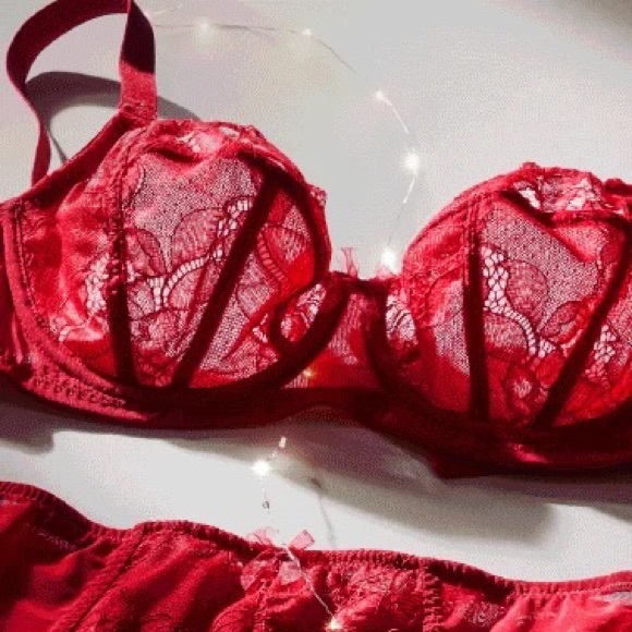 NWT Sexy Women’s Size 38C Secret Possessions Non-padded Lace Bra In Bright Red - Picture 2 of 10